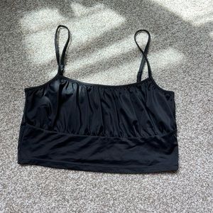 H&M black crop top
